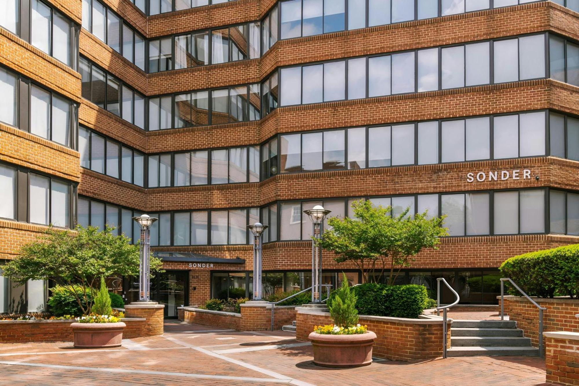 Sonder By Marriott Bonvoy Georgetown C&O Apartments Georgetown Вашингтон Экстерьер фото
